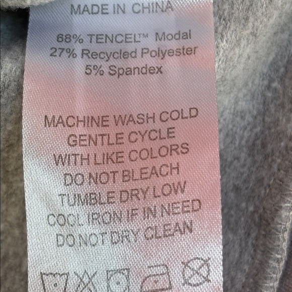 Quince Light Gray Women's Hoodie Sweater soft cozy sweatshirt  M - Picture 9 of 9